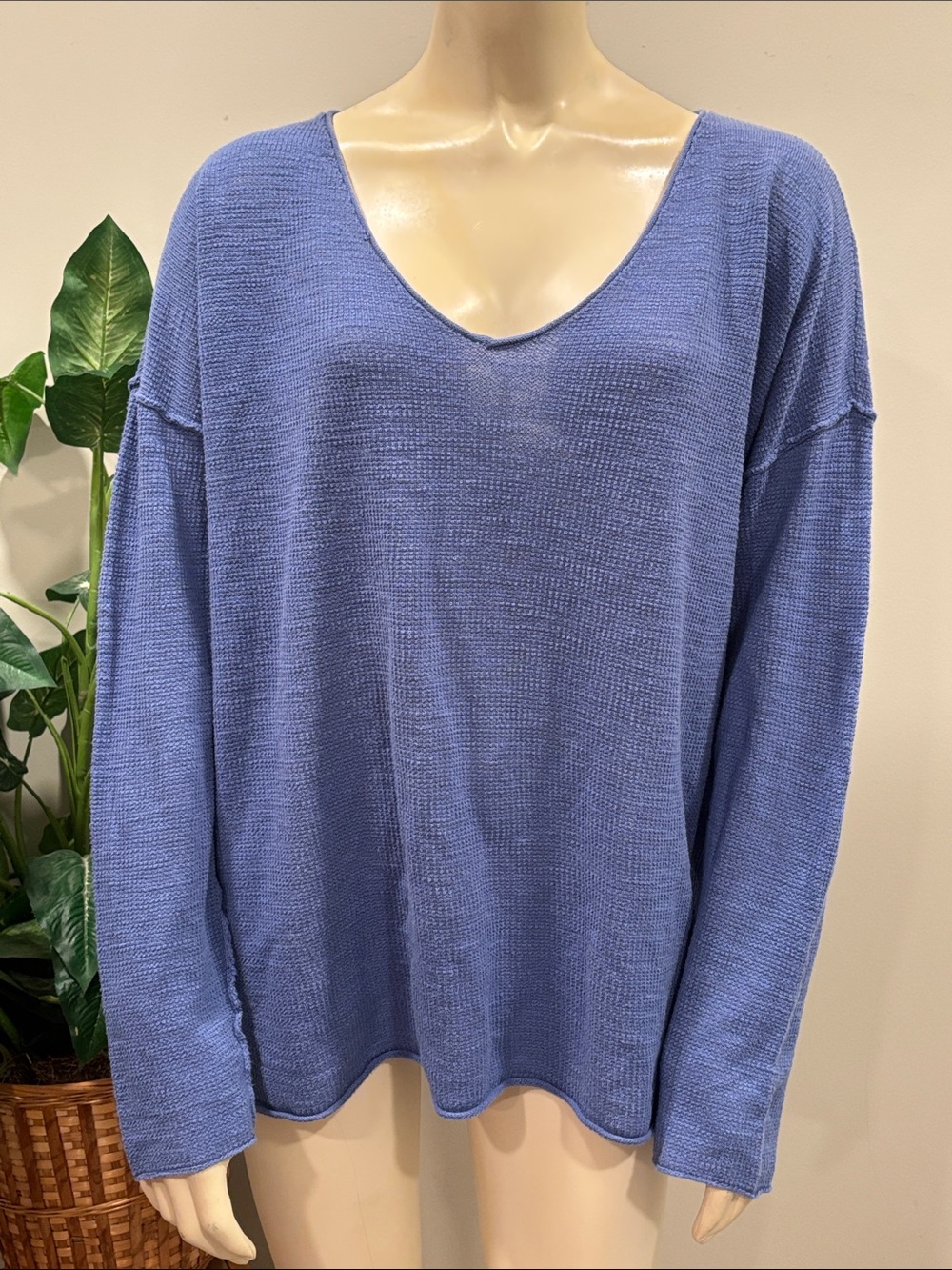 Elliott Lauren Blue V-Neck Lightweight Sweater with Raw Edge Seam & Roll Hem